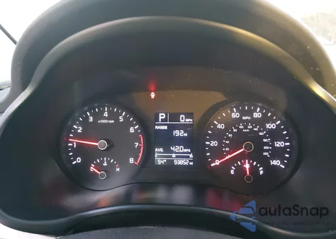 2021 Kia Rio S z USA, uszkodzony, nr VIN 3KPA24AD2ME372802